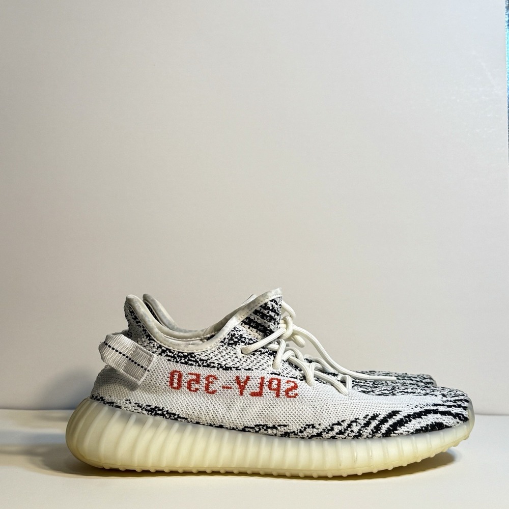 adidas Yeezy Boost 350 V2 Low Zebra Size 9